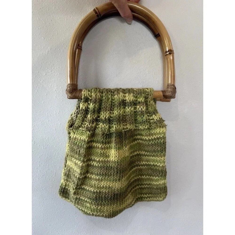 Women's Woven Handbag with Bamboo Handle Green Handmade Knit Yarn Purse Bag